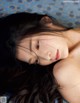 Suzu Honjo 本庄鈴, 写真集 Natural Beauty 豪華愛蔵版 Set.03 P32 No.9f1cab